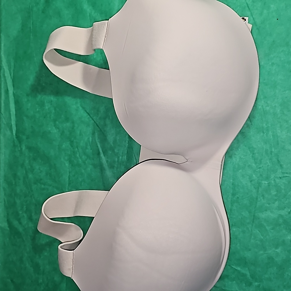 Victoria's Secret Underwire Soft padded  Demi Bra Pull On 36D VGUC